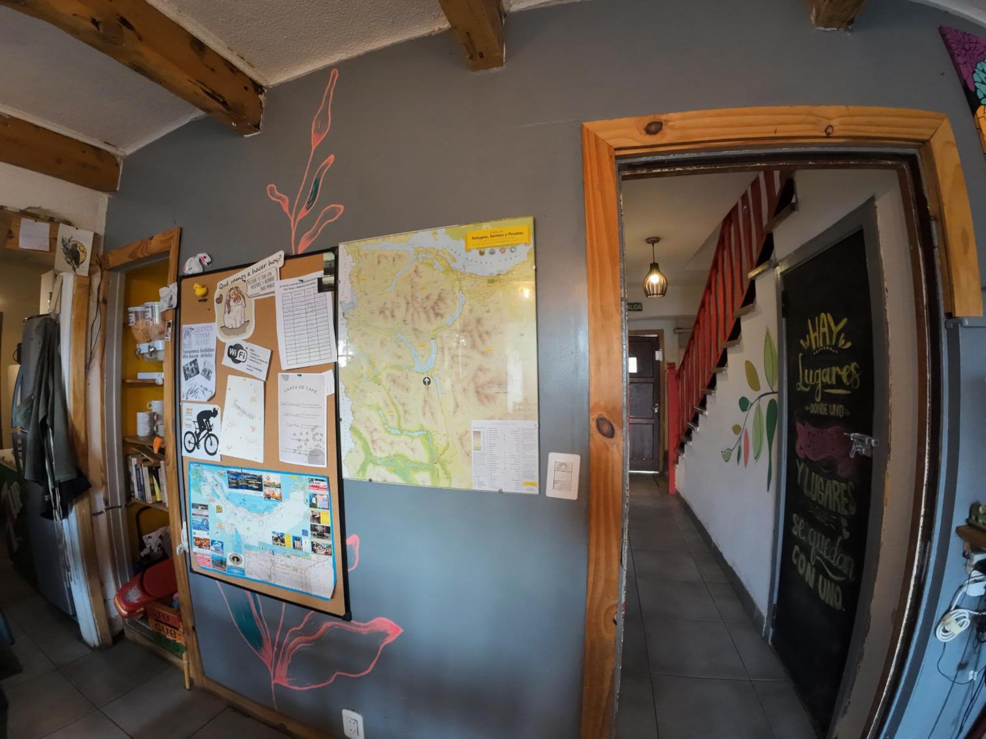 Temiscira Hostel San Carlos de Bariloche Exteriör bild