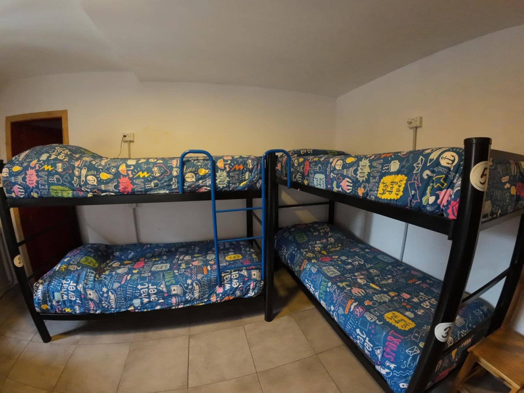 Temiscira Hostel San Carlos de Bariloche Exteriör bild