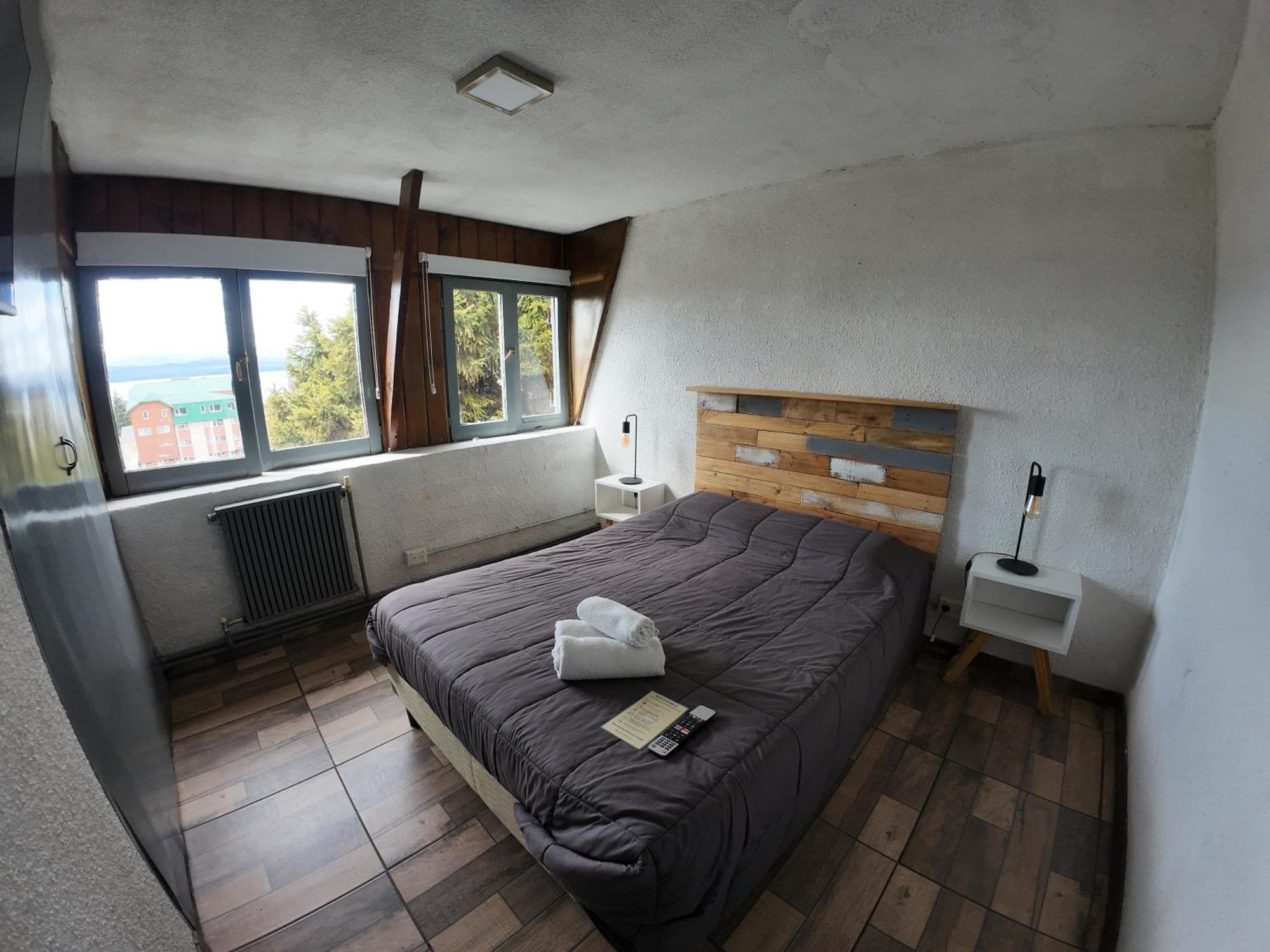 Temiscira Hostel San Carlos de Bariloche Exteriör bild